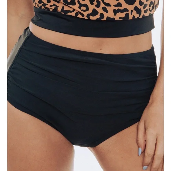 Colorful Swim Bottoms Set - Picture 3 of 10